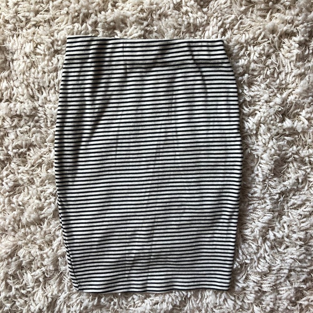 Striped Wrap Bodycon Skirt - Picture 2 of 4